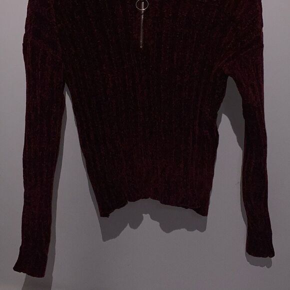 Pink Republic Women's Spiced Wine Chenille Quarter Zip Hooded Sweater Small NWT - Picture 4 of 10